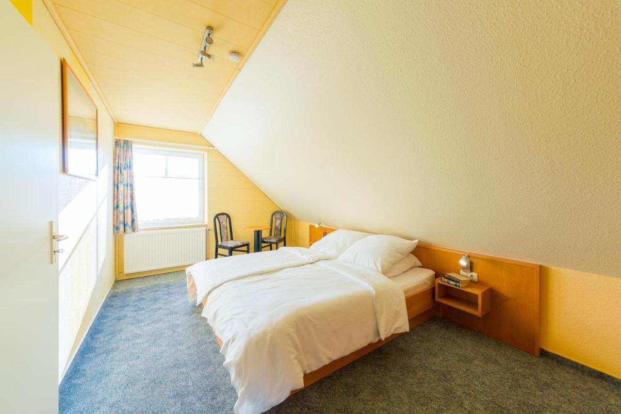 DER SÜDSCHWEDE ... Dein Gästehaus mitten in Zingst und nah zum Strand Exterior foto
